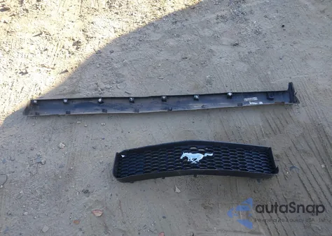 2007 Ford Mustang V6 Deluxe/V6 Premium from USA, damaged, VIN 1ZVFT84N375329694